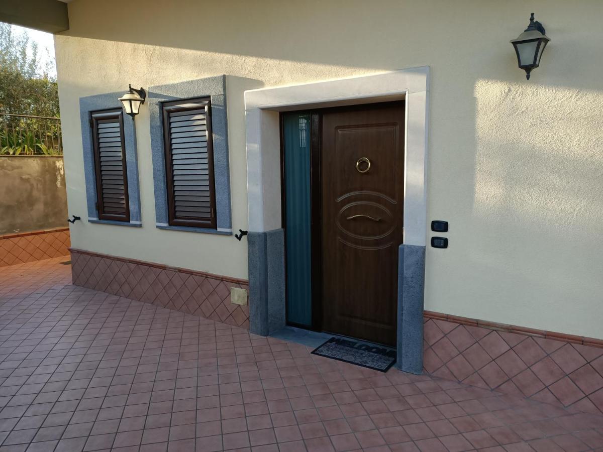 B&B Villa Salome' San Pietro Clarenza ภายนอก รูปภาพ